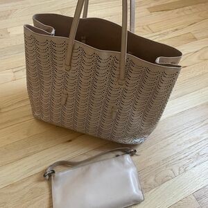 Alaïa Beige Laser-Cut Tote with Removable Pouch